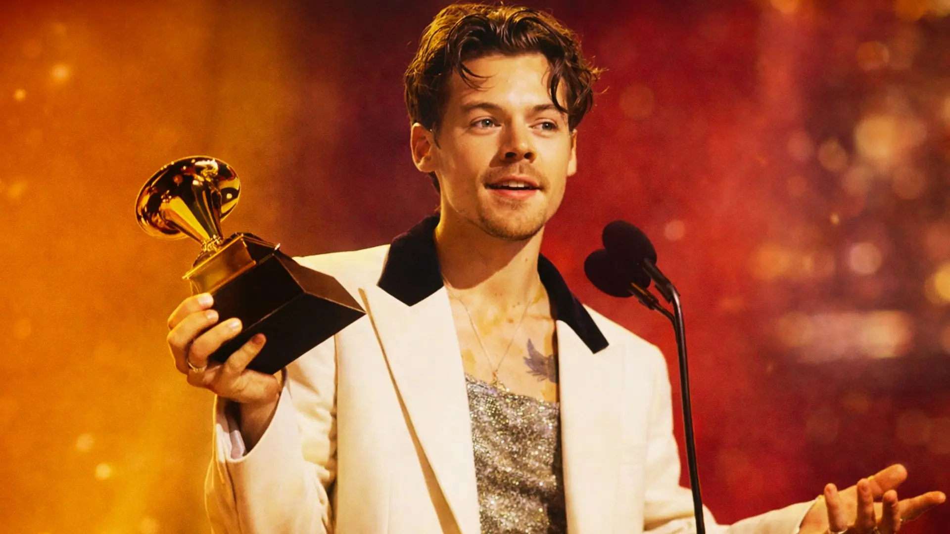 Harry Styles Skips 2026 Grammys Red Carpet, Makes a Sparkly, Scene-Stealing Late Arrival